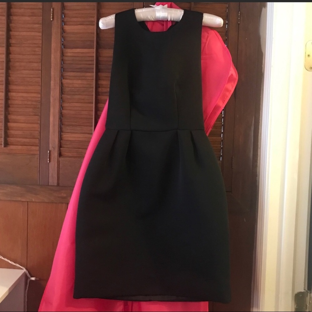 Kate Spade black bow back cupcake dress. size 0